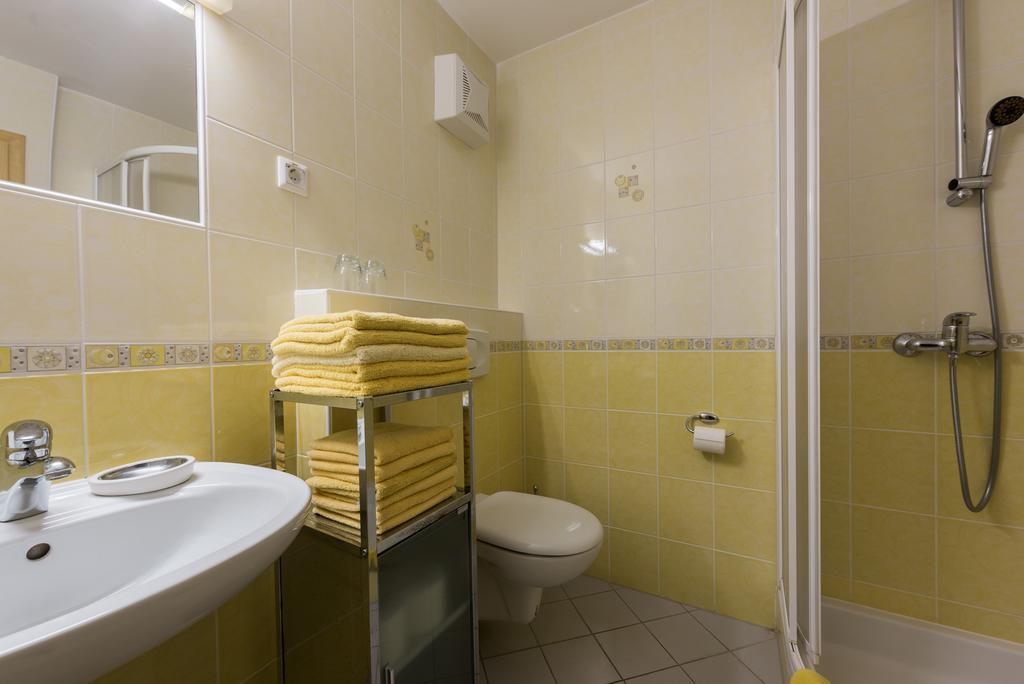 Apartments Моравске-Топлице Экстерьер фото